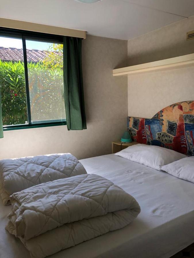 Zona Rosa 5 Chalet Mit Klimaanlage Und Wlan Viareggio Ngoại thất bức ảnh